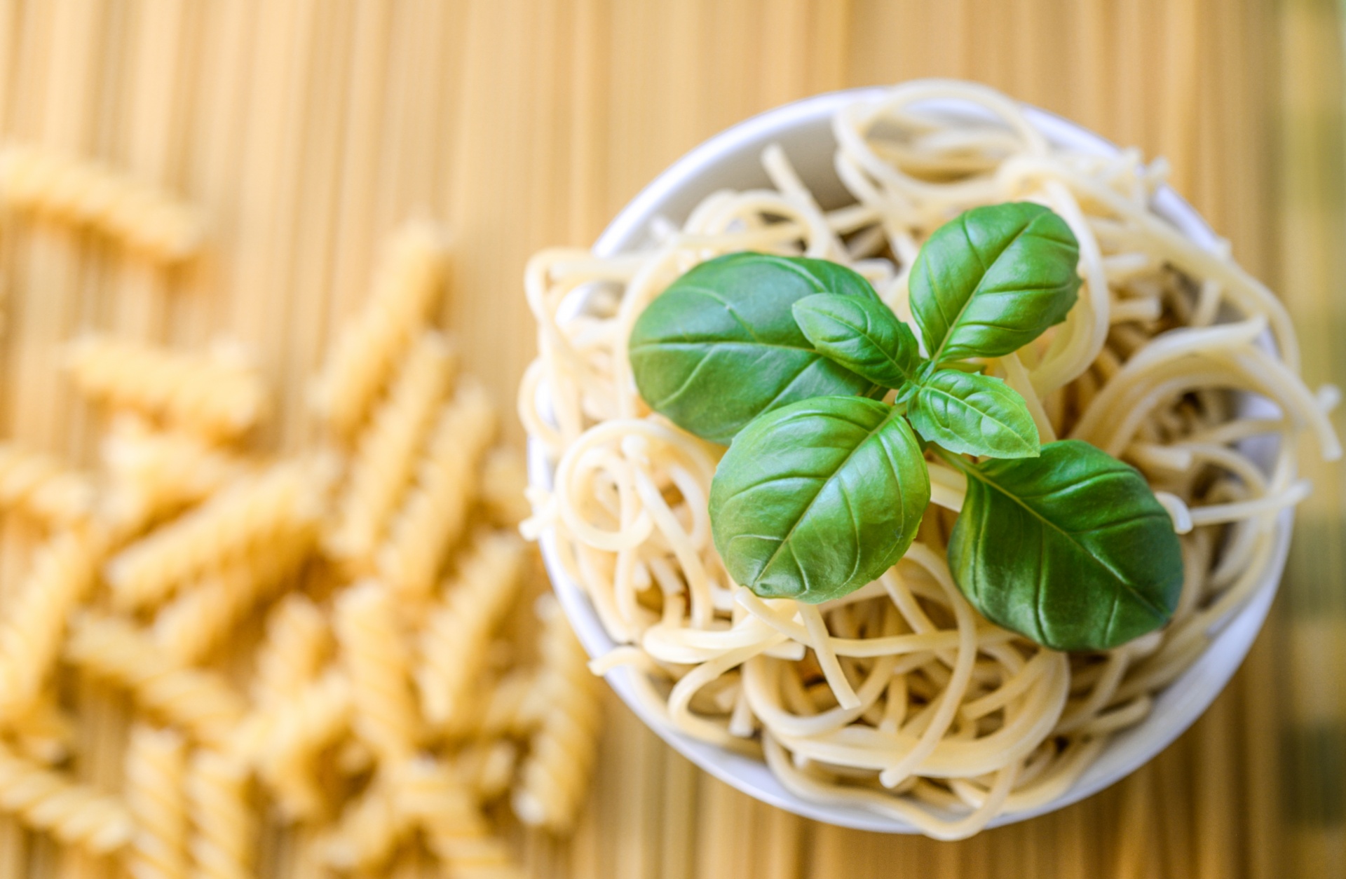 Pasta ធ្វើនៅផ្ទះ DIY