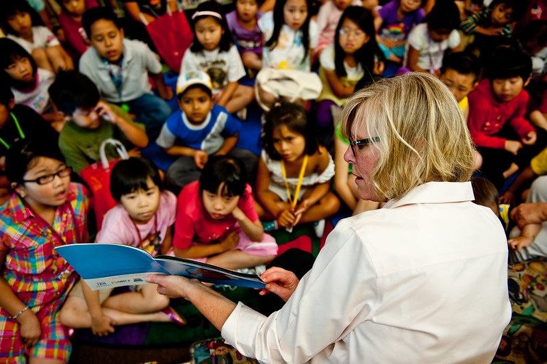 First 5 LA Resources for Young Readers