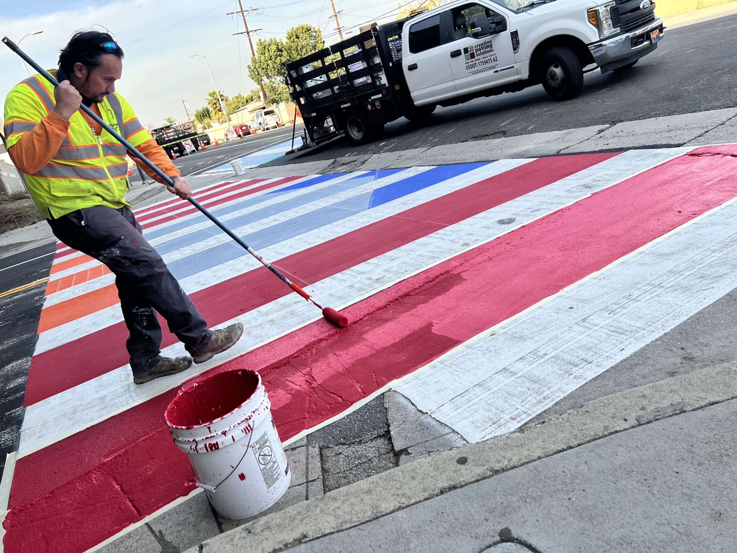 Binibigyang-diin ng Dekorasyon na Crosswalk ng Wilmington ang