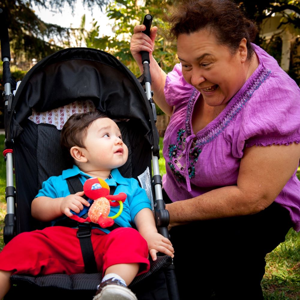 Para crear un sistema de educación y cuidado temprano más equitativo en el condado de Los Ángeles, los proveedores de cuidado infantil en el hogar merecen respeto, confianza y un asiento en la mesa